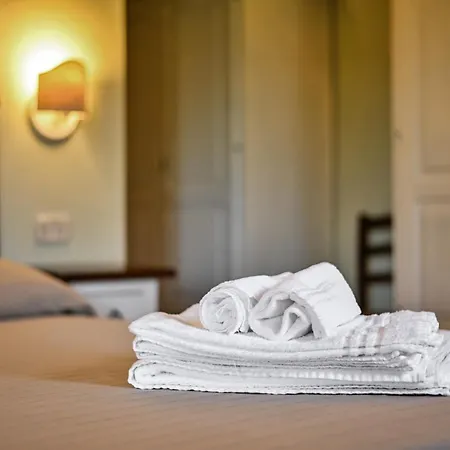 Rosaspina - 3 Farm stay *